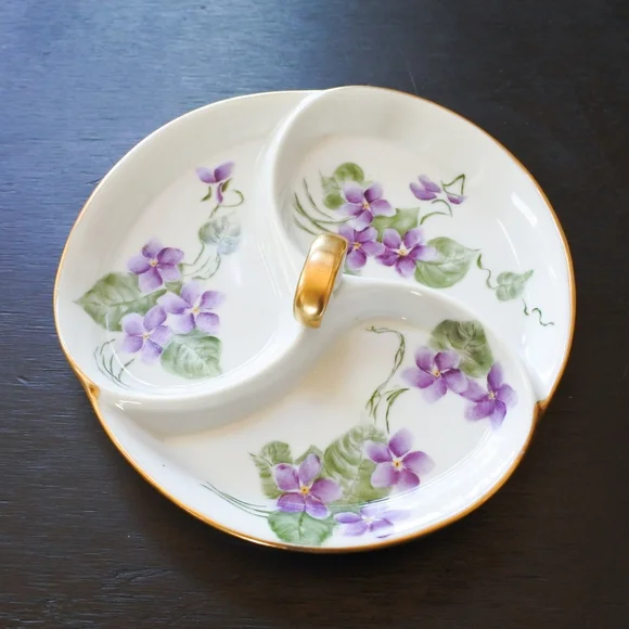 Vintage Mid Century Hand Painted Purple Flower Jewelry Trinket Dish - Picture 3 of 7